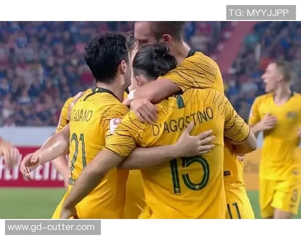 亚冠杯激战伊朗对阵巴林两队争夺小组出线权的关键之战